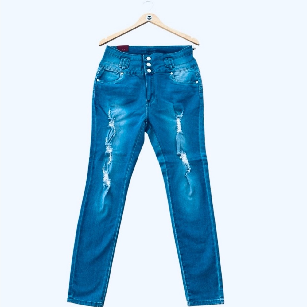Y2K DISTRESSED TV and Movie Clothes size 13/14 NWT womens light BLUE DENIM JEANS